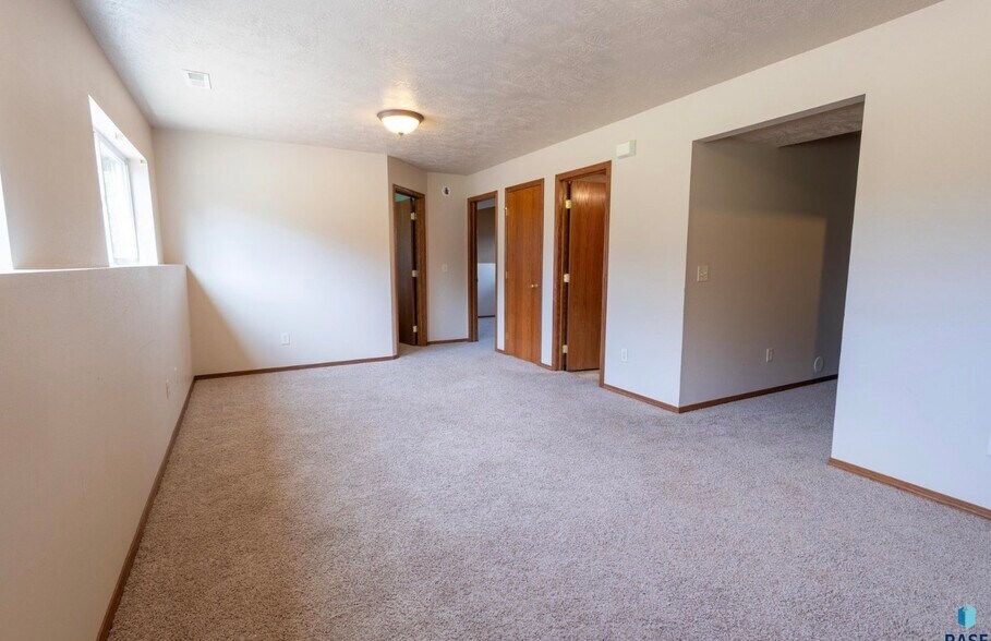 Building Photo - 5805 W. Teem Street