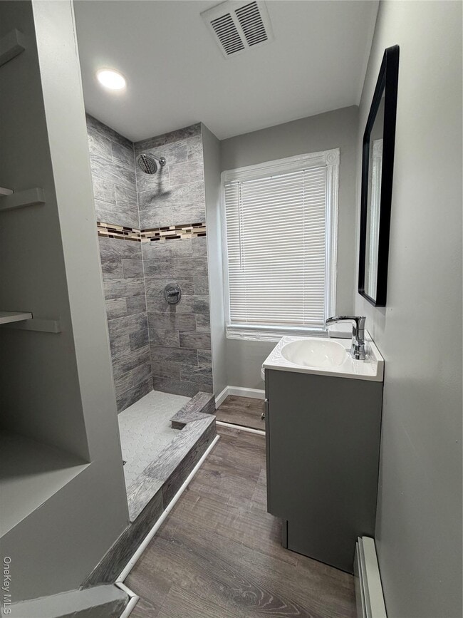 Building Photo - 11 Haab Ave