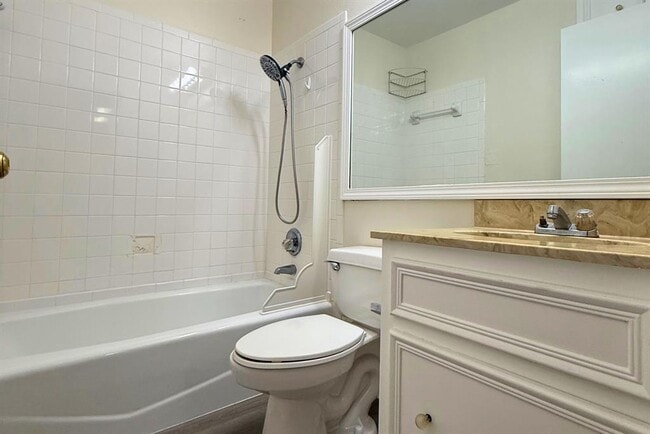 Building Photo - 8421 Fathom Cir