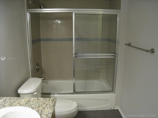Building Photo - 1555 N Treasure Dr