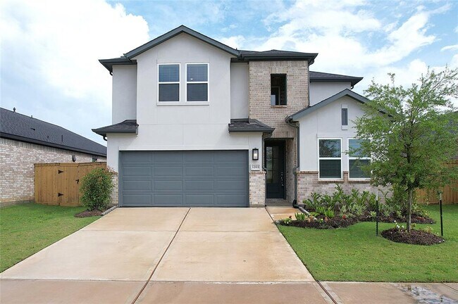 Primary Photo - 1203 Sugar Dr