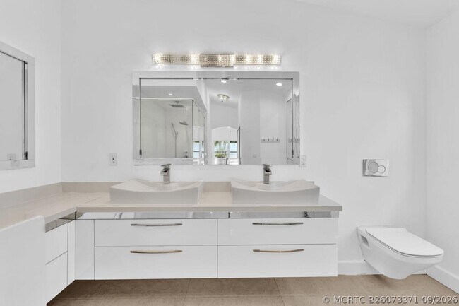 Building Photo - 3307 SW 49th St
