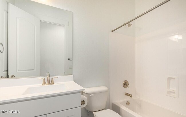 Building Photo - 10131 W Camino De Oro