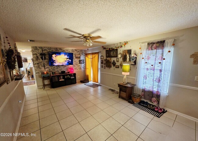 Building Photo - 5671 Ellis Trace Dr