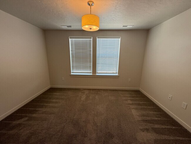Building Photo - Beautiful Meridian Home in Growing Community Near Parks & Shopping
