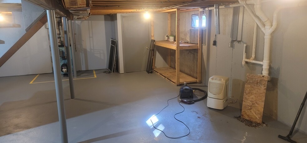 Building Photo - 503 Hancock St