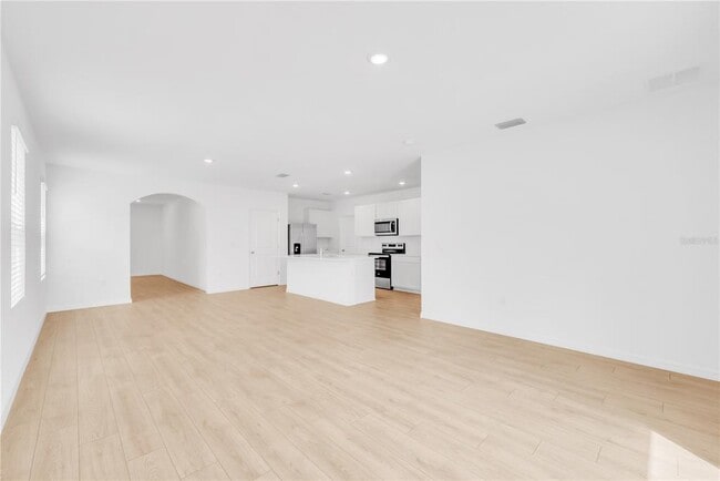 Building Photo - 32368 Evening Grv Ct