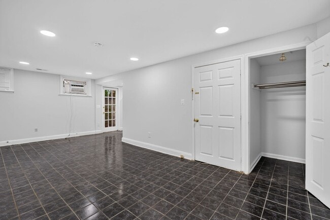 Building Photo - 4336 45th St NW
