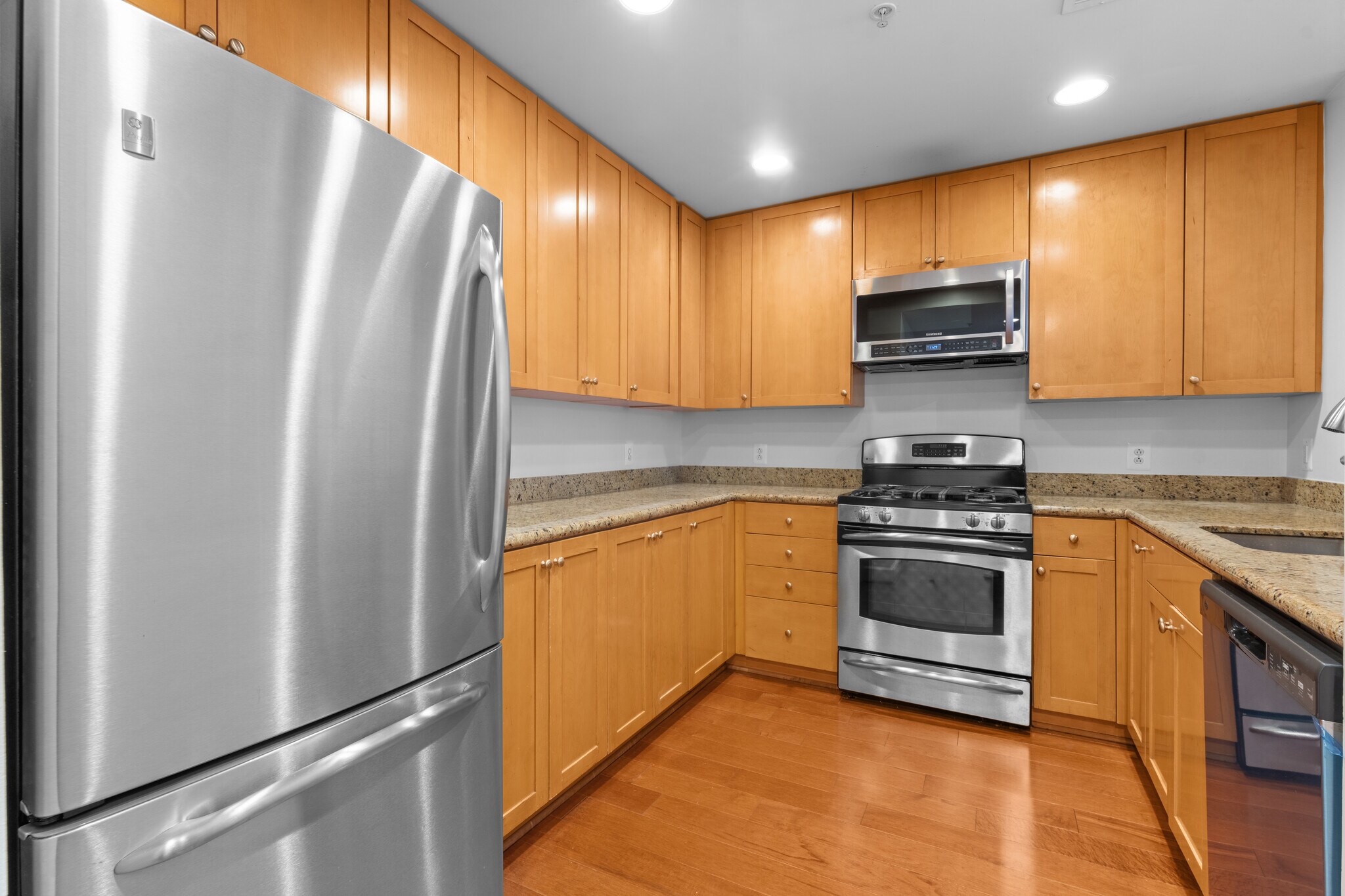 Building Photo - 3650 S Glebe Rd