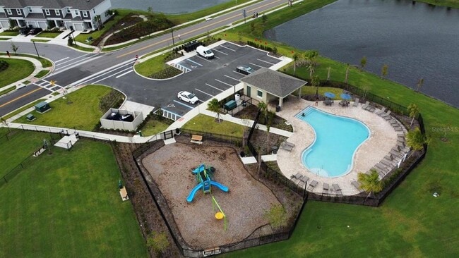 Building Photo - 3140 Skyline Lp