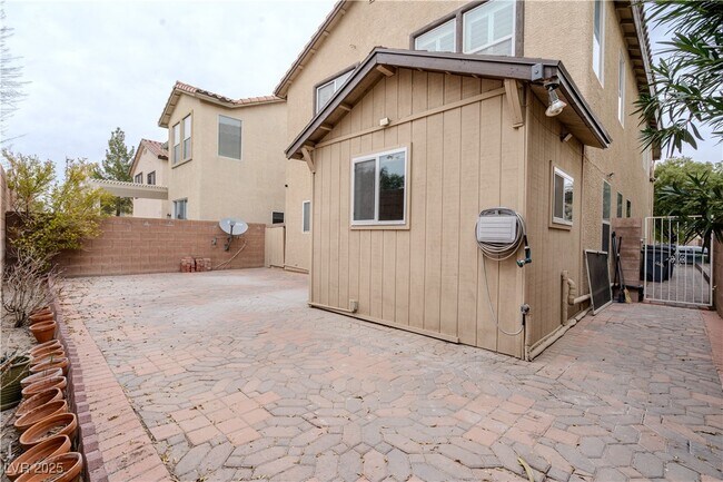 Building Photo - 11783 Fern Creek Ln