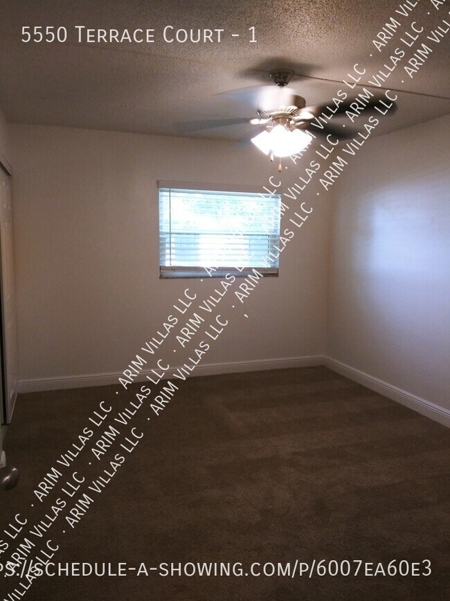 Building Photo - 5550 Terrace Ct