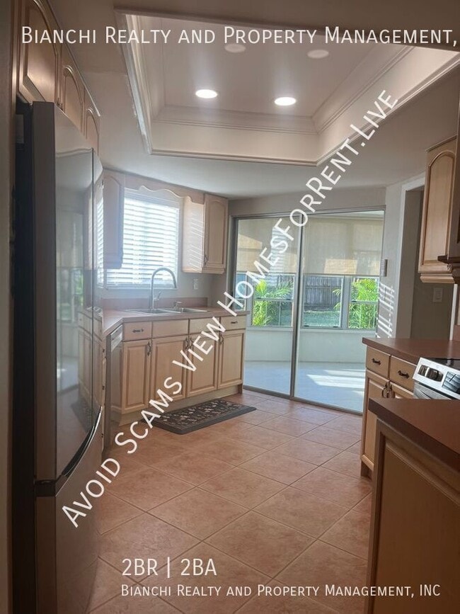 Building Photo - 2396 OrangePointe Ave