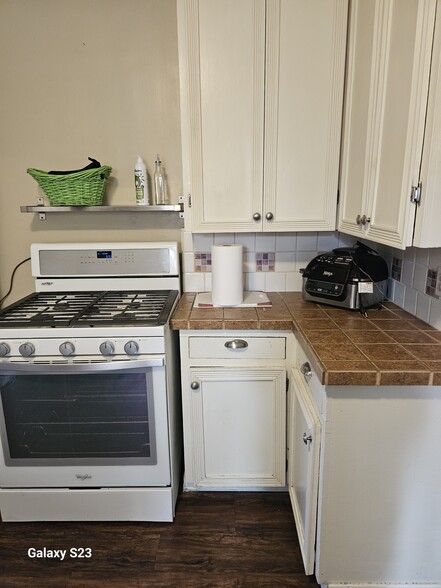 Kitchen - 160 S Fourth St