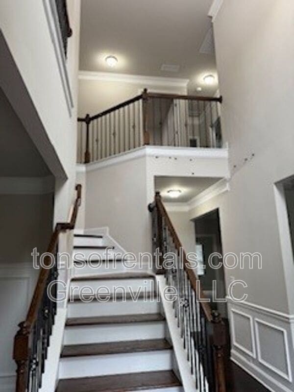 Building Photo - 105 Sea Harbour Way