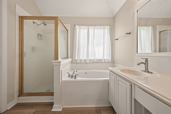 Building Photo - 2607 Plantation Hollow Ct
