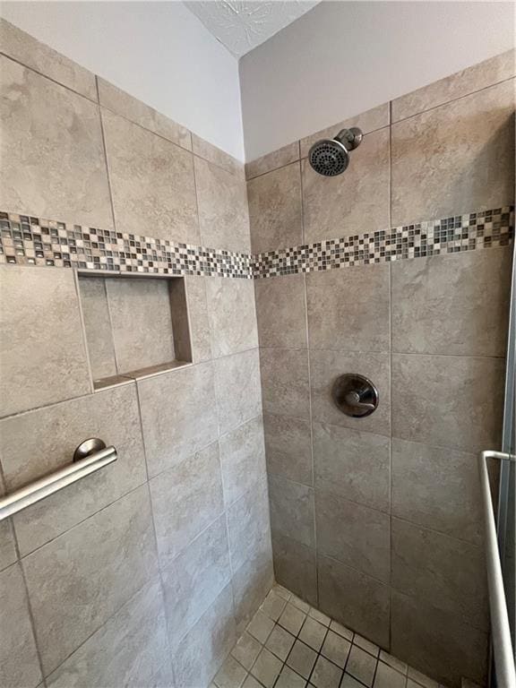 Building Photo - 585 Wedgewood Dr
