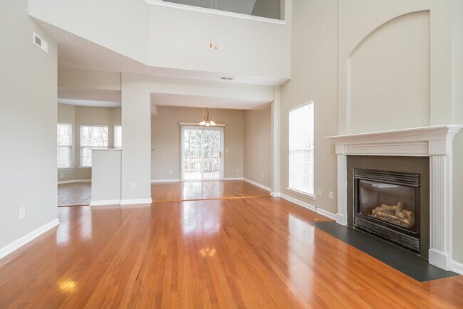 Building Photo - 2716 Bison Ct