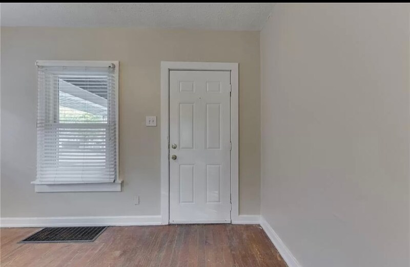 Building Photo - 1647 N Belleview Pl