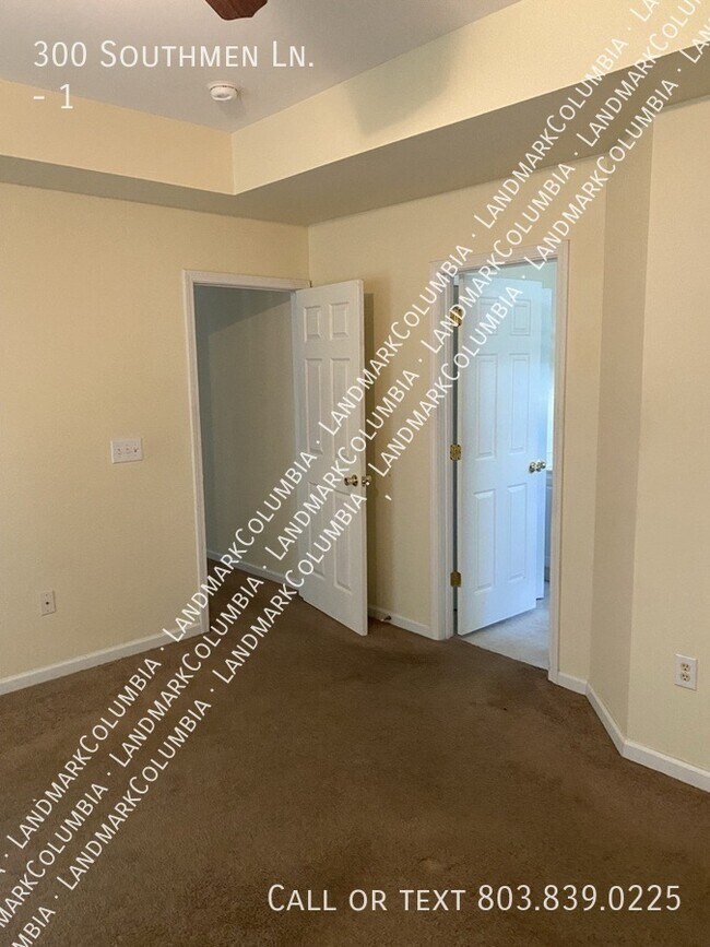 Building Photo - 300 Southmen Ln