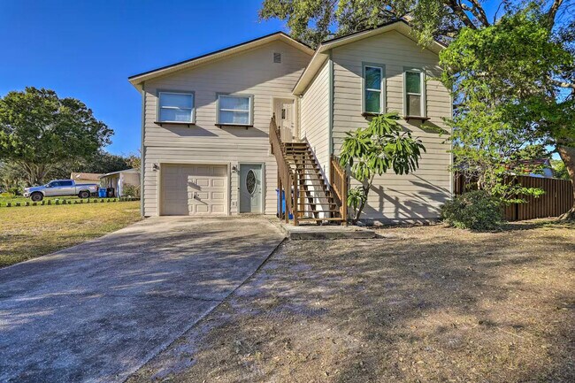 Building Photo - 4484 Cobia Dr SE