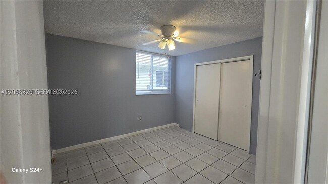 Building Photo - 10090 NW 80th Ct