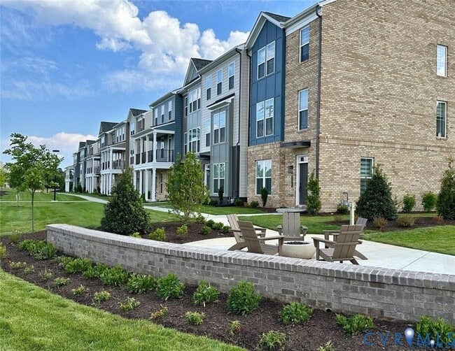 Building Photo - 11927 Evening Loop