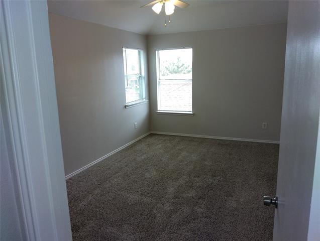 Building Photo - 1133 Mockingbird Dr