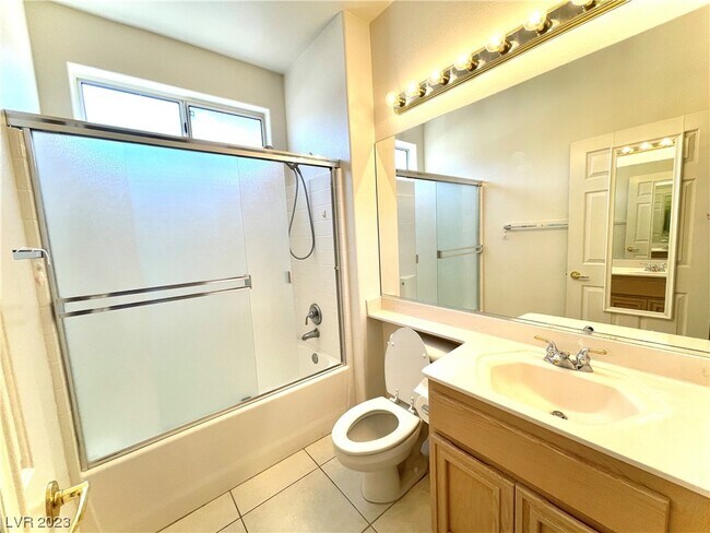 Building Photo - 2741 Hartwick Pines Dr