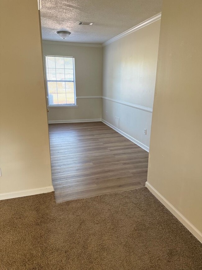 Building Photo - 4 Bedroom, 3 Bath Home – Fully Updated & Move-In Ready! ($1,750/mo)