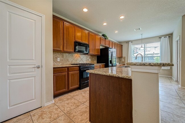 Building Photo - 10011 Terrance Springs Ln