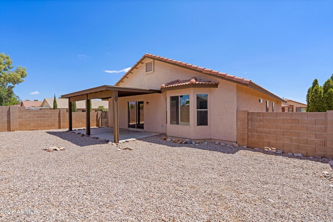 Building Photo - 902 Monte Vista Ave