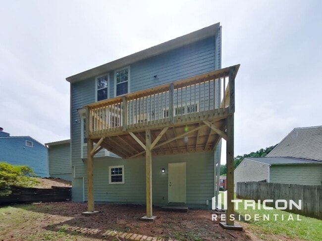 Building Photo - 6526 Revena Ct