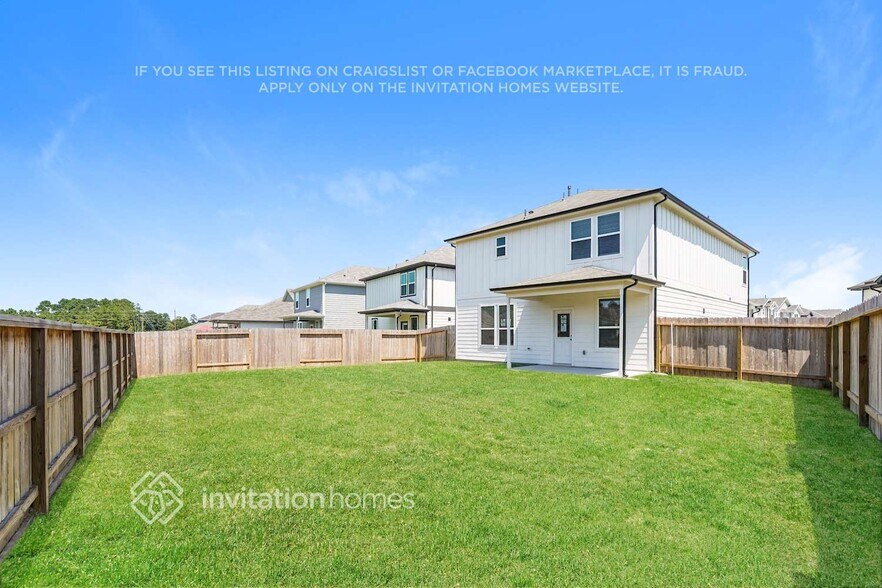 Building Photo - 24546 Red Hawthorn Trce