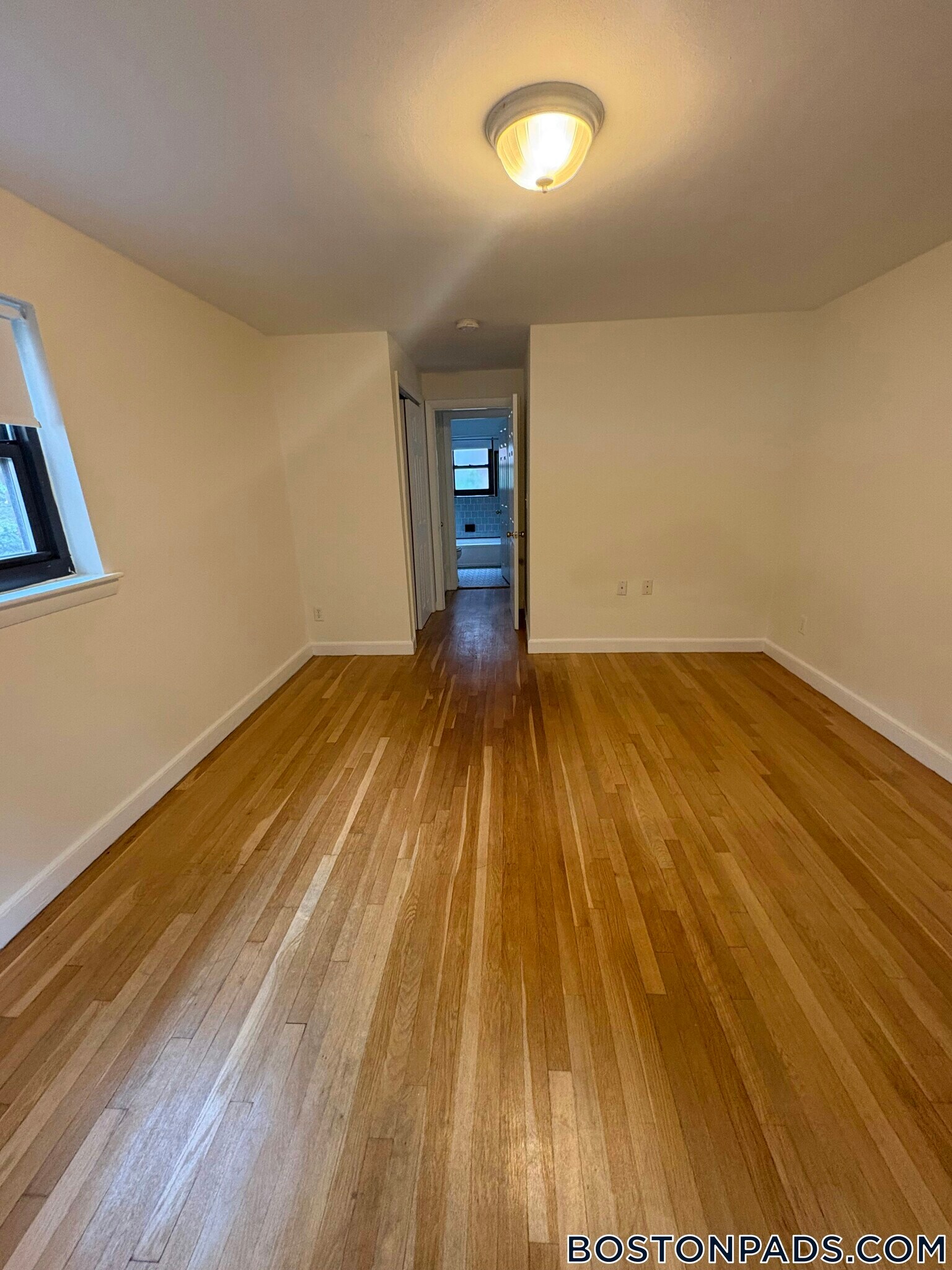 Building Photo - 46 Harvard St