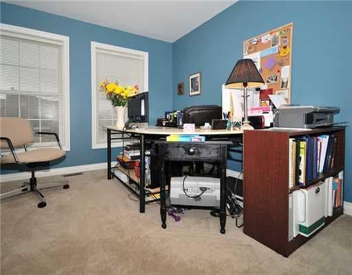 Building Photo - 5698 Wellesley Ln