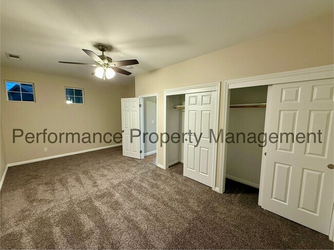 Building Photo - Stunning 3 Bed/2 Bath Gated Home w/ RBP & $0 Deposit Option