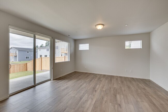 Building Photo - Brand New 4 Bed Home in Marysville!