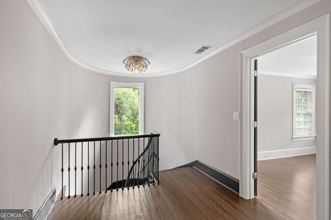 Building Photo - 1337 Briarcliff Rd NE