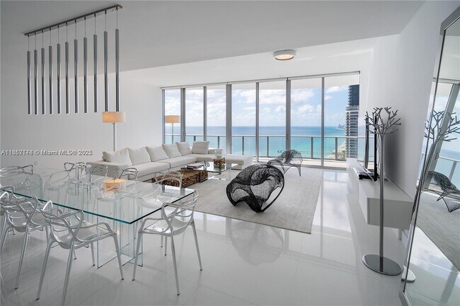 Building Photo - 17475 Collins Ave