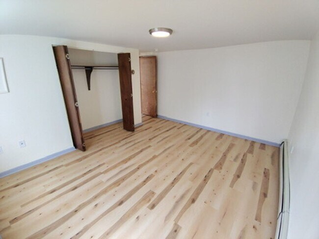 Building Photo - 218 Butler St