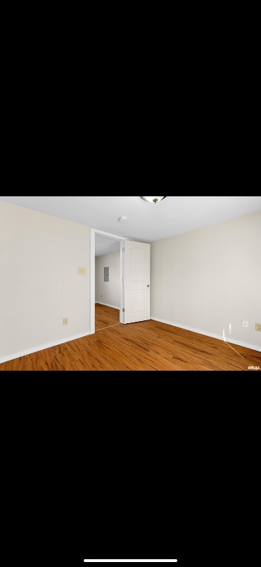Building Photo - 216 Belaire Ct