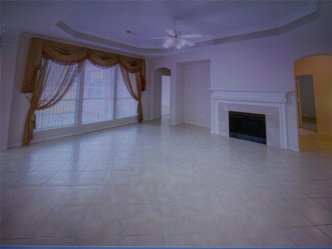 Building Photo - 13223 Haven Falls Ln