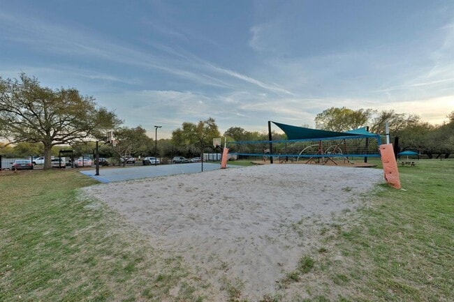 Building Photo - 7721 Haggans Ln