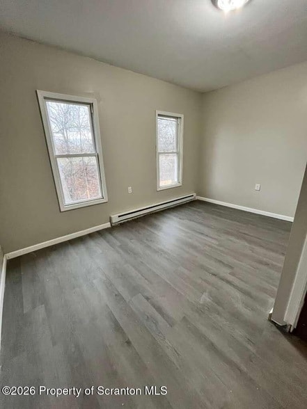 Building Photo - 15 Amity Ct