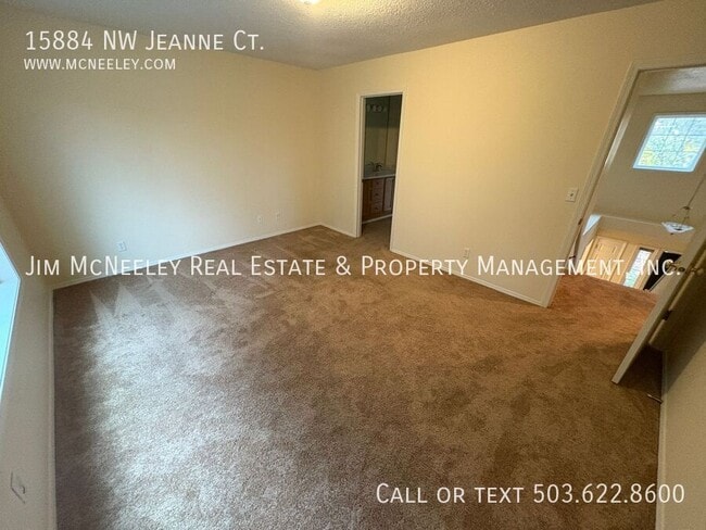 Building Photo - 15884 NW Jeanne Ct
