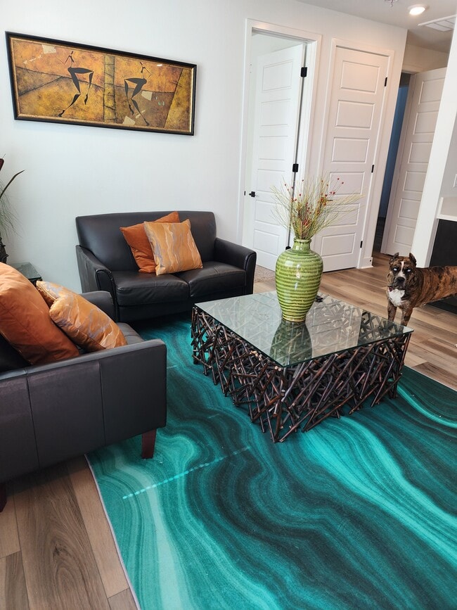 Building Photo - 28353 Old Spgs Rd