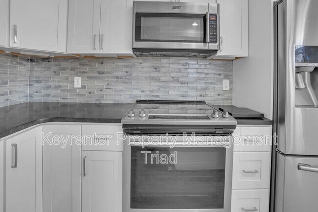 Building Photo - 5417 Cragganmore Dr