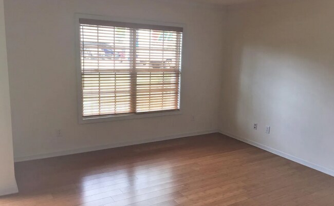 Building Photo - Charming 3-bedroom, 2.5-bathroom home located in the heart of Hopkins, SC