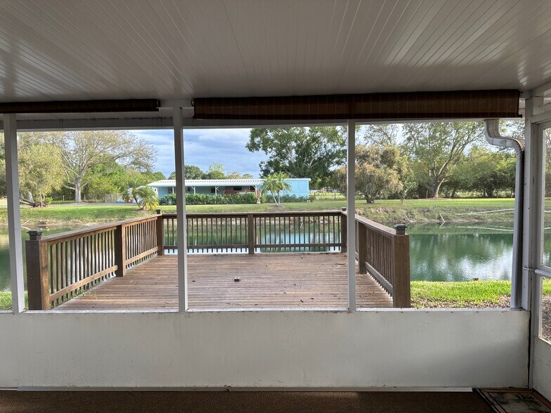 Building Photo - 4864 NW 27th St